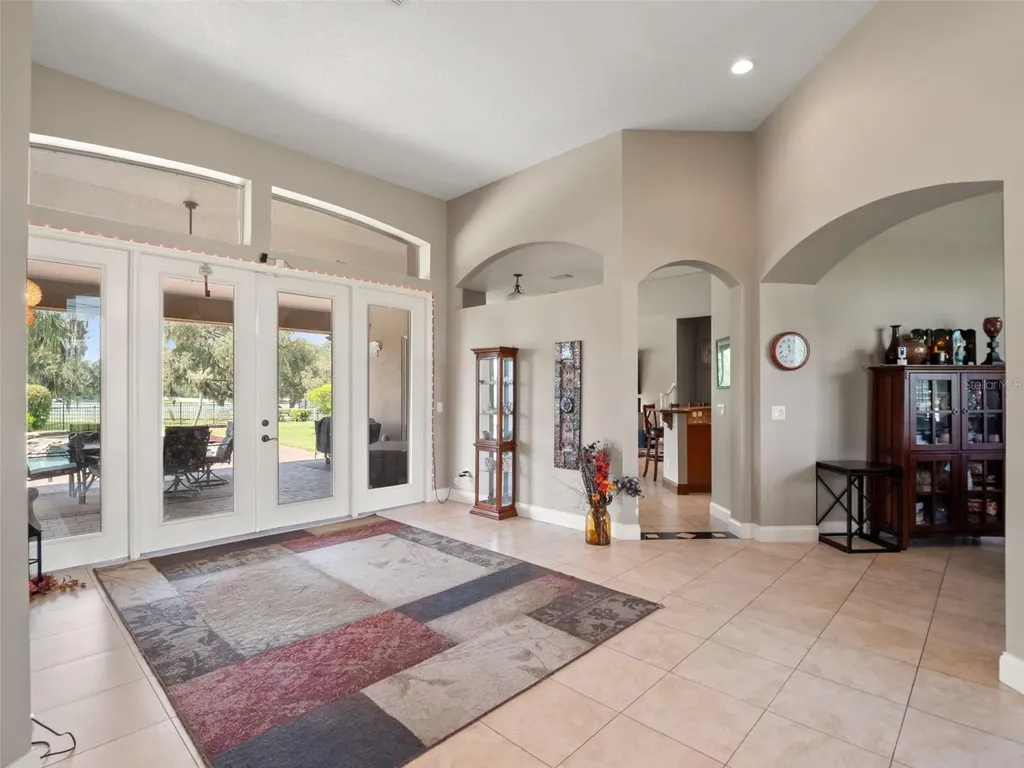 351 Kentucky Blue Circle Apopka FL 32712