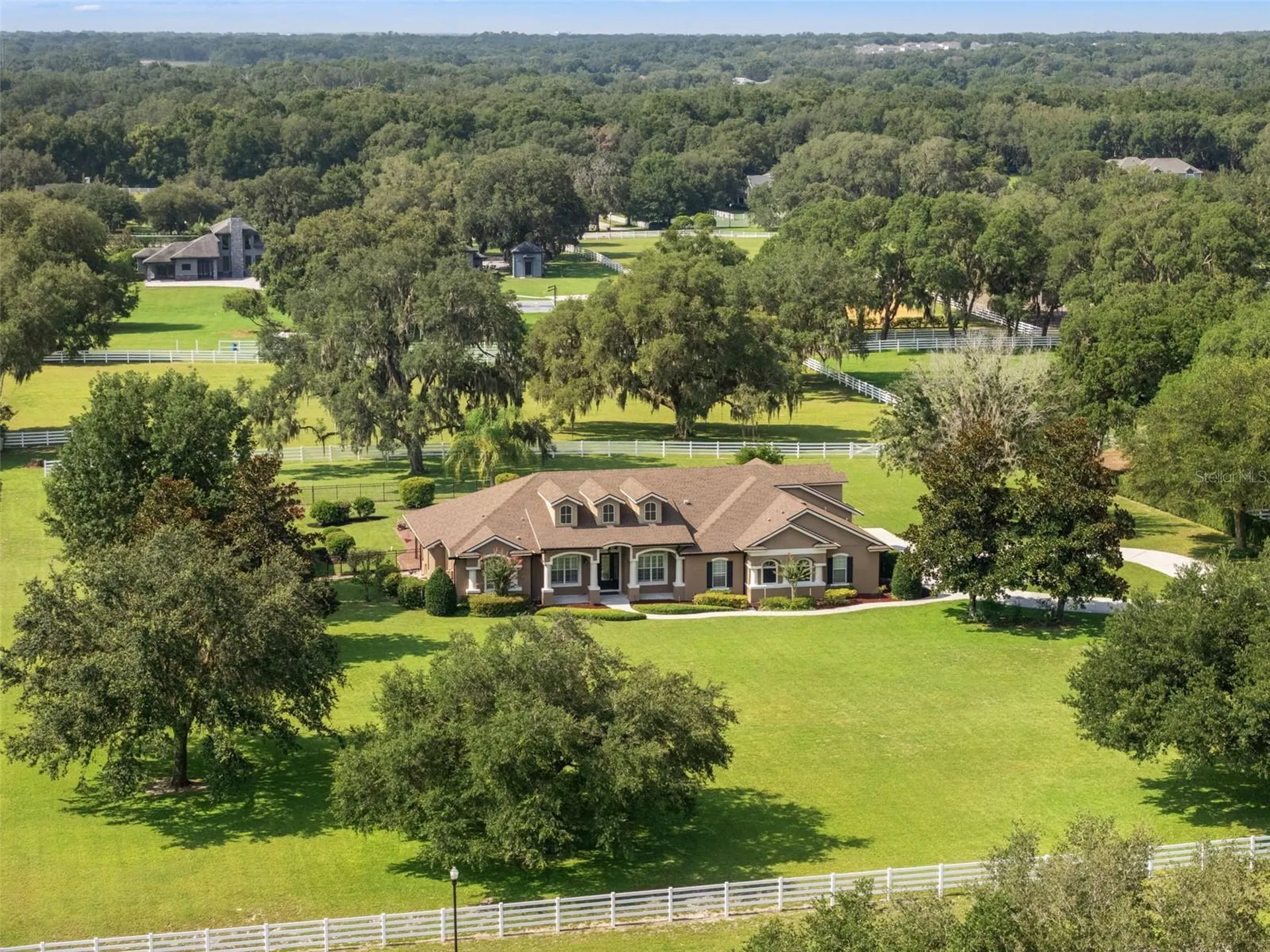 351 Kentucky Blue Circle Apopka FL 32712