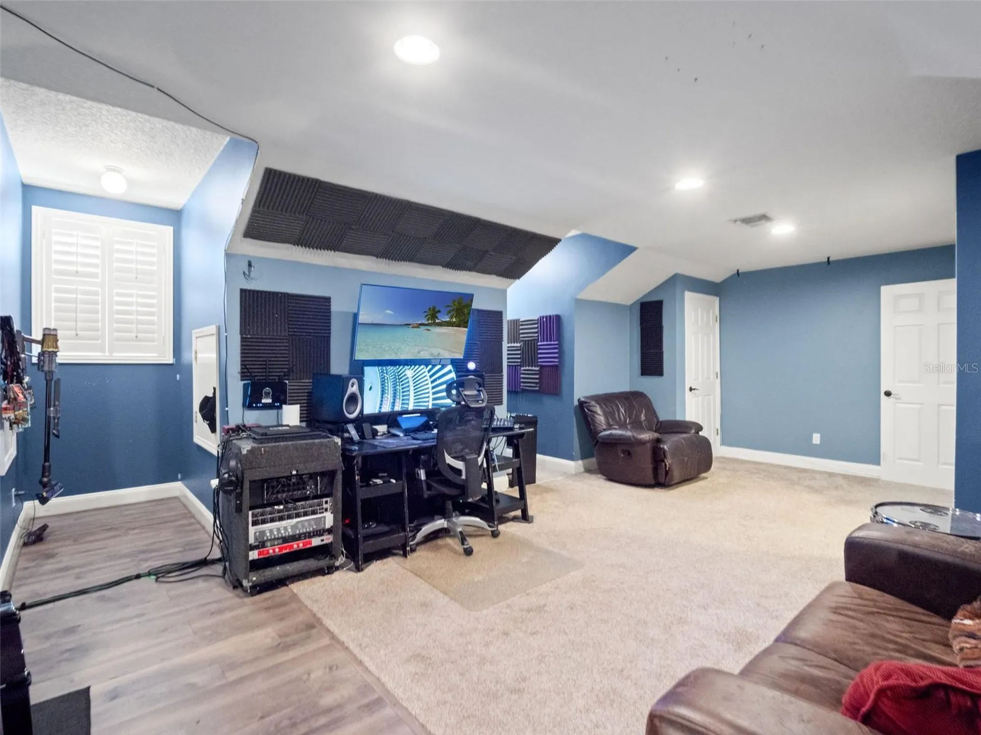 351 Kentucky Blue Circle Apopka FL 32712