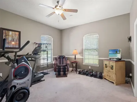 351 Kentucky Blue Circle Apopka FL 32712