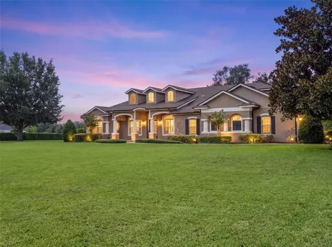 351 Kentucky Blue Circle Apopka FL 32712
