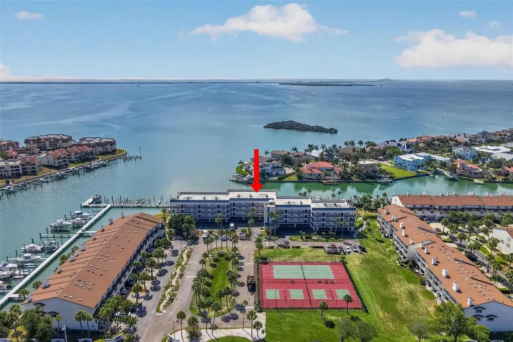 363 Pinellas Bayway S St Petersburg FL 33715