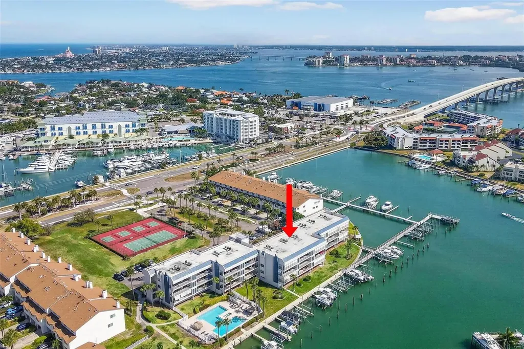 363 Pinellas Bayway S St Petersburg FL 33715