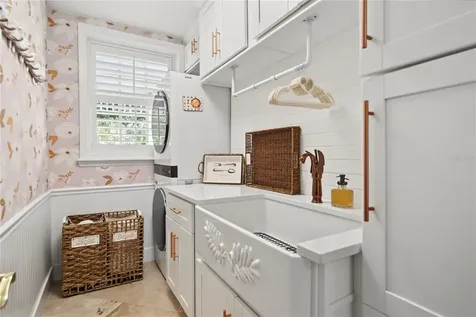 1324 Vic Kay Court Winter Garden FL 34787