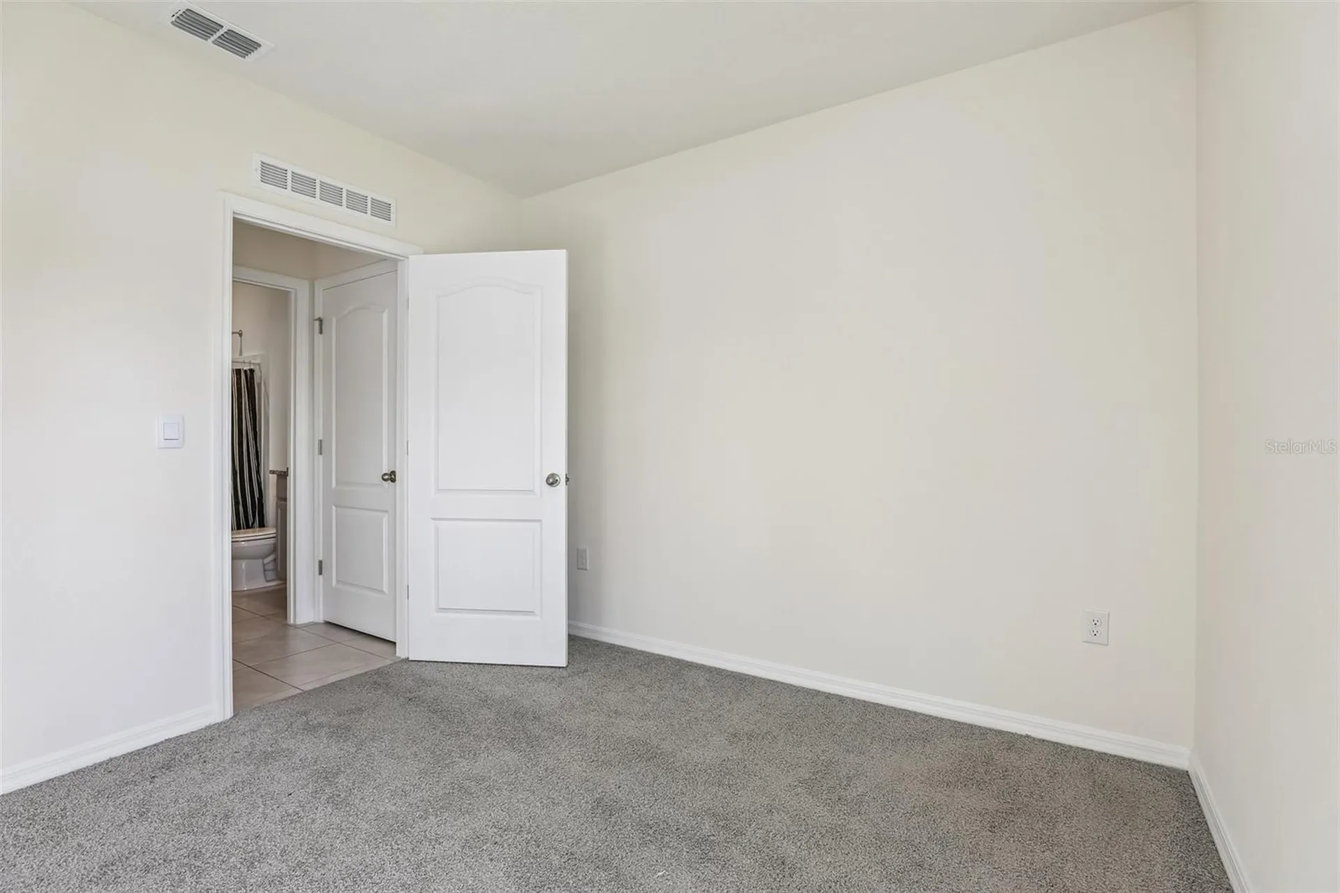 2945 Elio Hammock Drive Harmony FL 34773