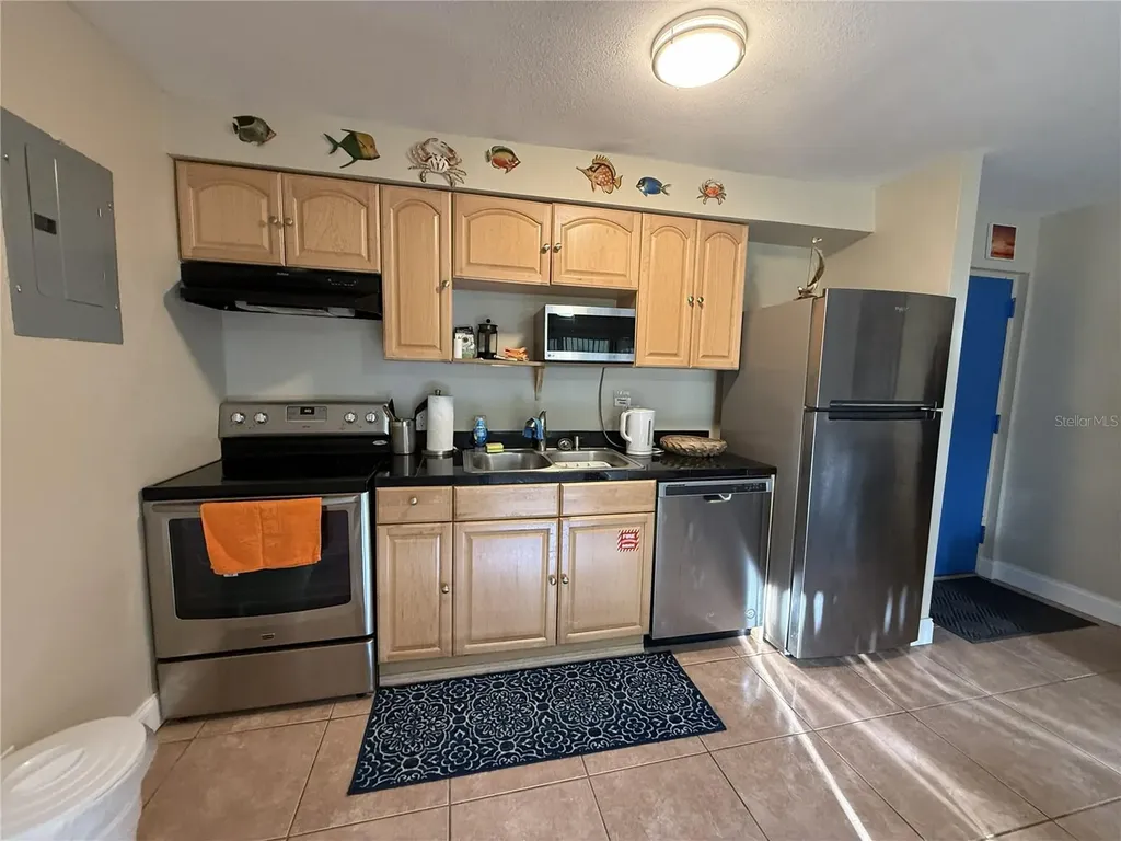 4215 E Bay Drive Clearwater FL 33764