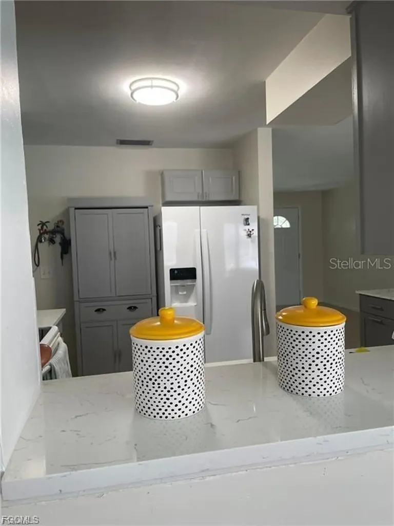 2705 SE 17th Avenue Cape Coral FL 33904