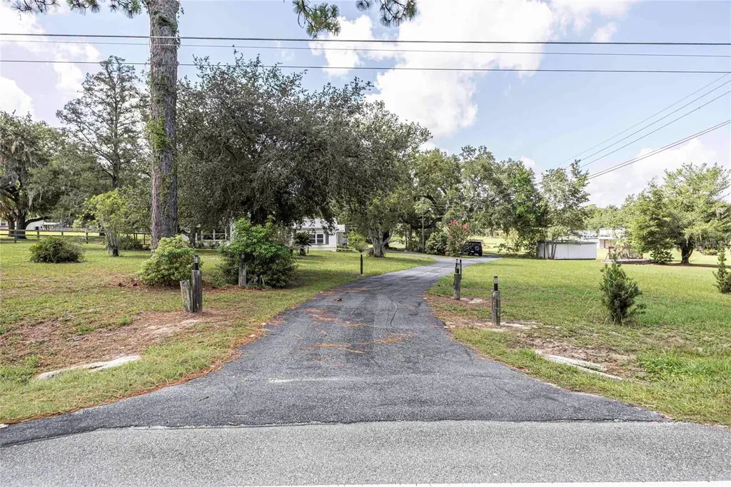 11302 SE Highway 42 Highway Summerfield FL 34491
