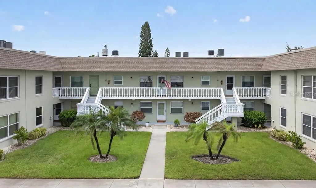 1250 S Pinellas Avenue Tarpon Springs FL 34689