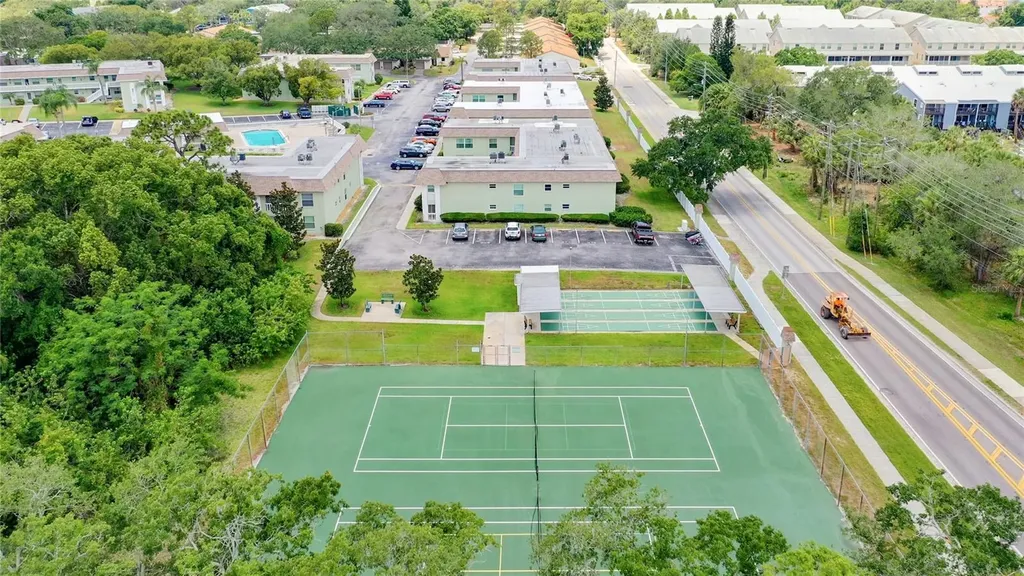 1250 S Pinellas Avenue Tarpon Springs FL 34689