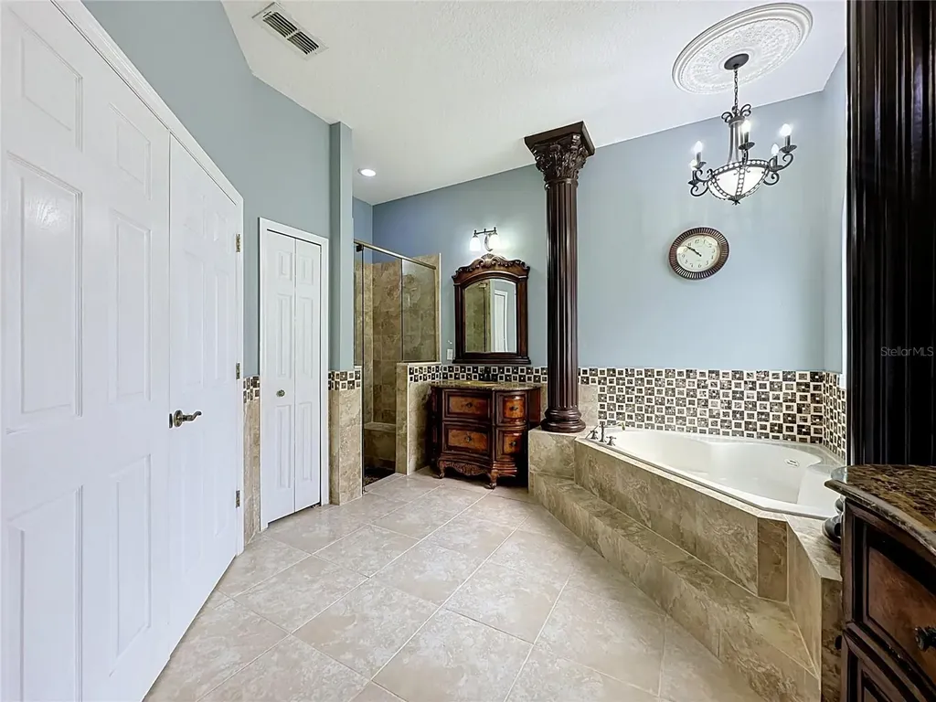 2705 Knightsbridge Road Clermont FL 34711