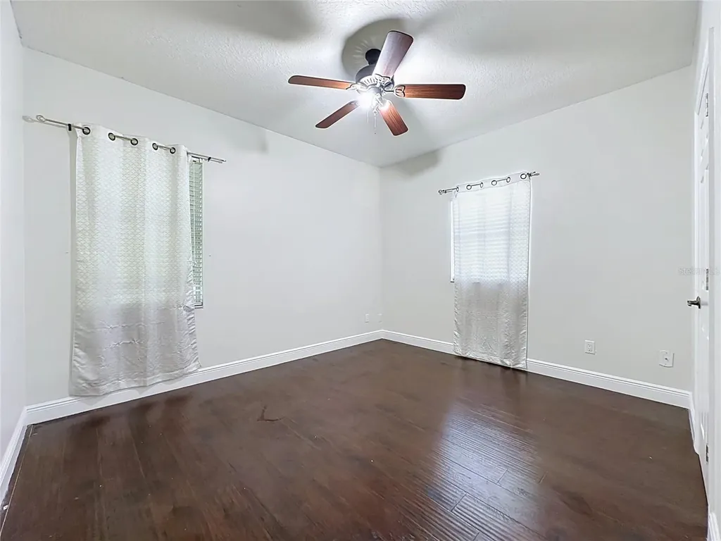 2705 Knightsbridge Road Clermont FL 34711