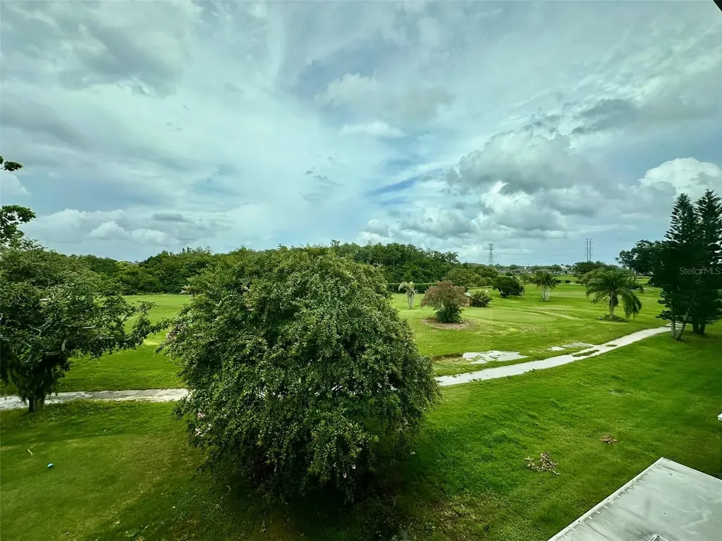 2460 Franciscan Drive Clearwater FL 33763