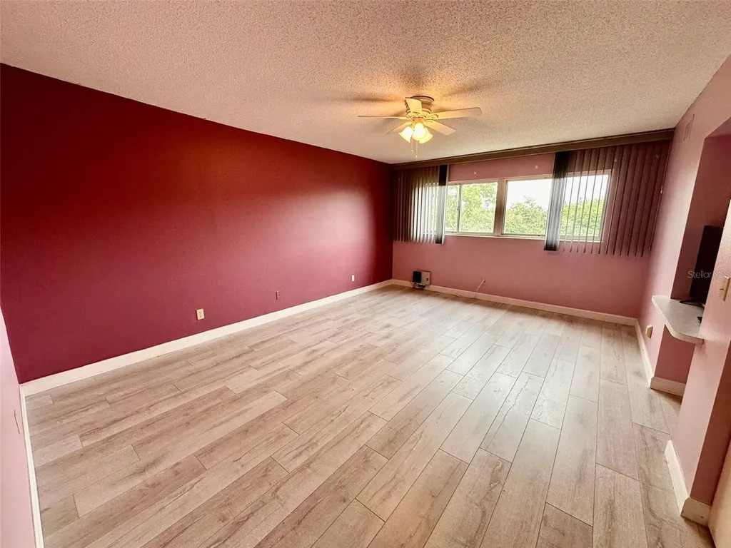 2460 Franciscan Drive Clearwater FL 33763