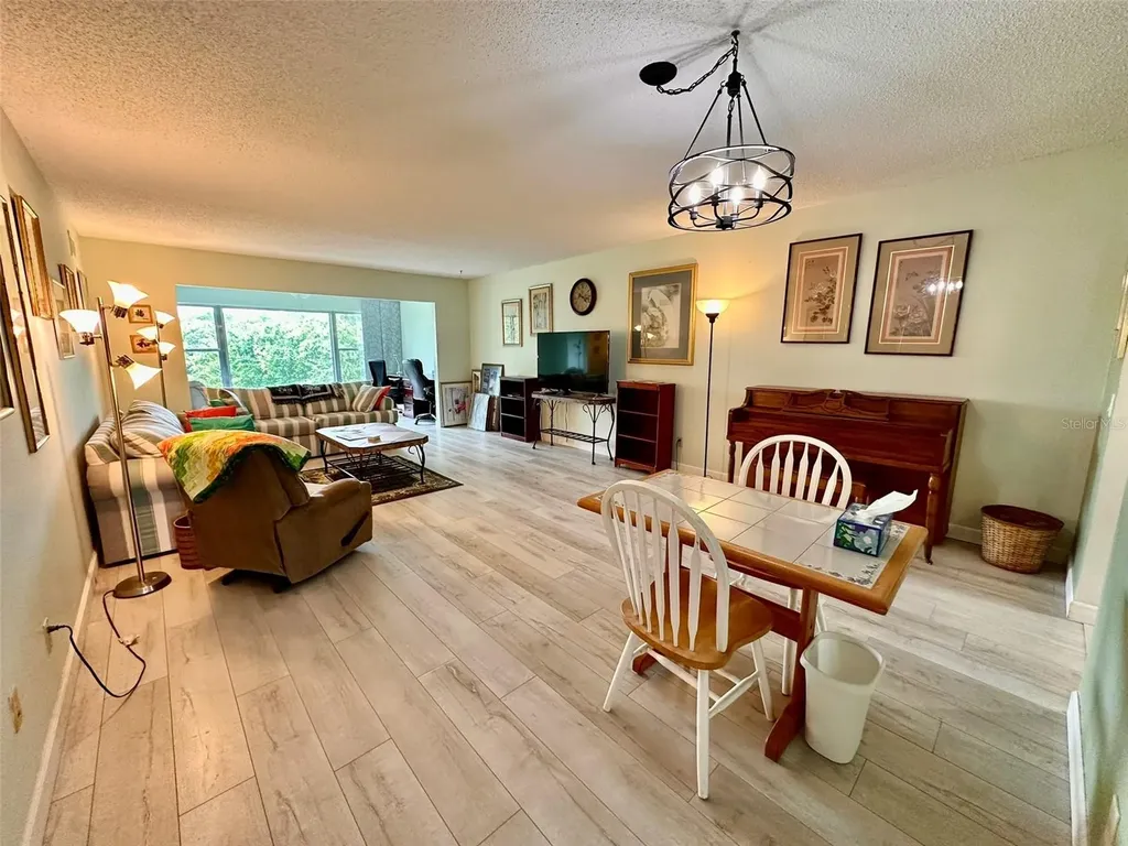 2460 Franciscan Drive Clearwater FL 33763