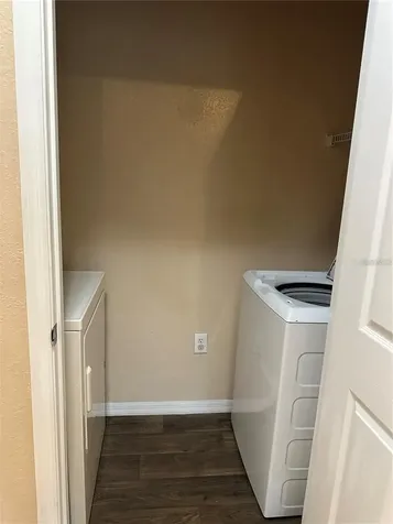 10019 Courtney Palms Boulevard Tampa FL 33619