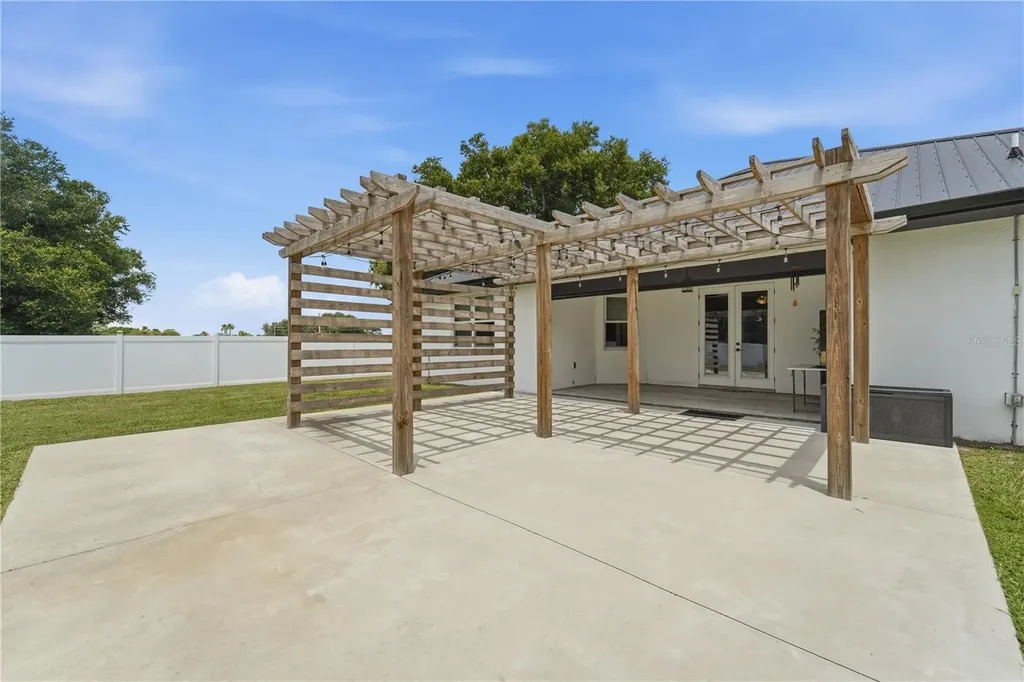 125 Longwood Drive Osteen FL 32764