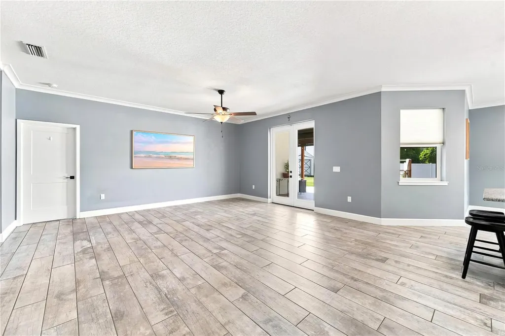 125 Longwood Drive Osteen FL 32764