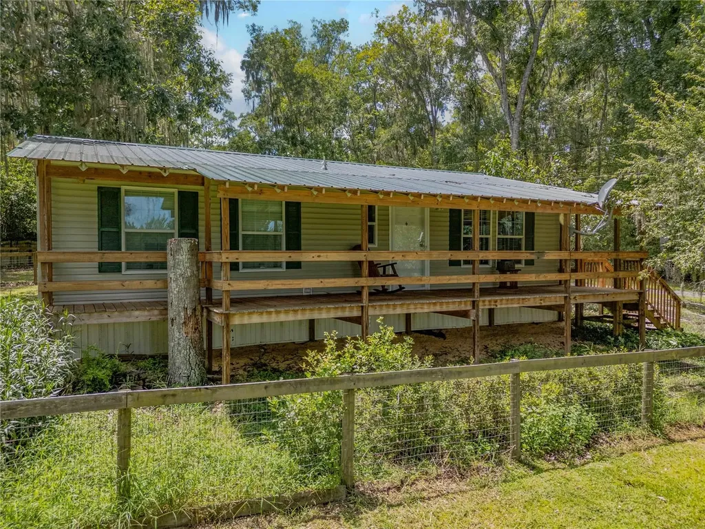 18251 NW 141st Avenue Williston FL 32696