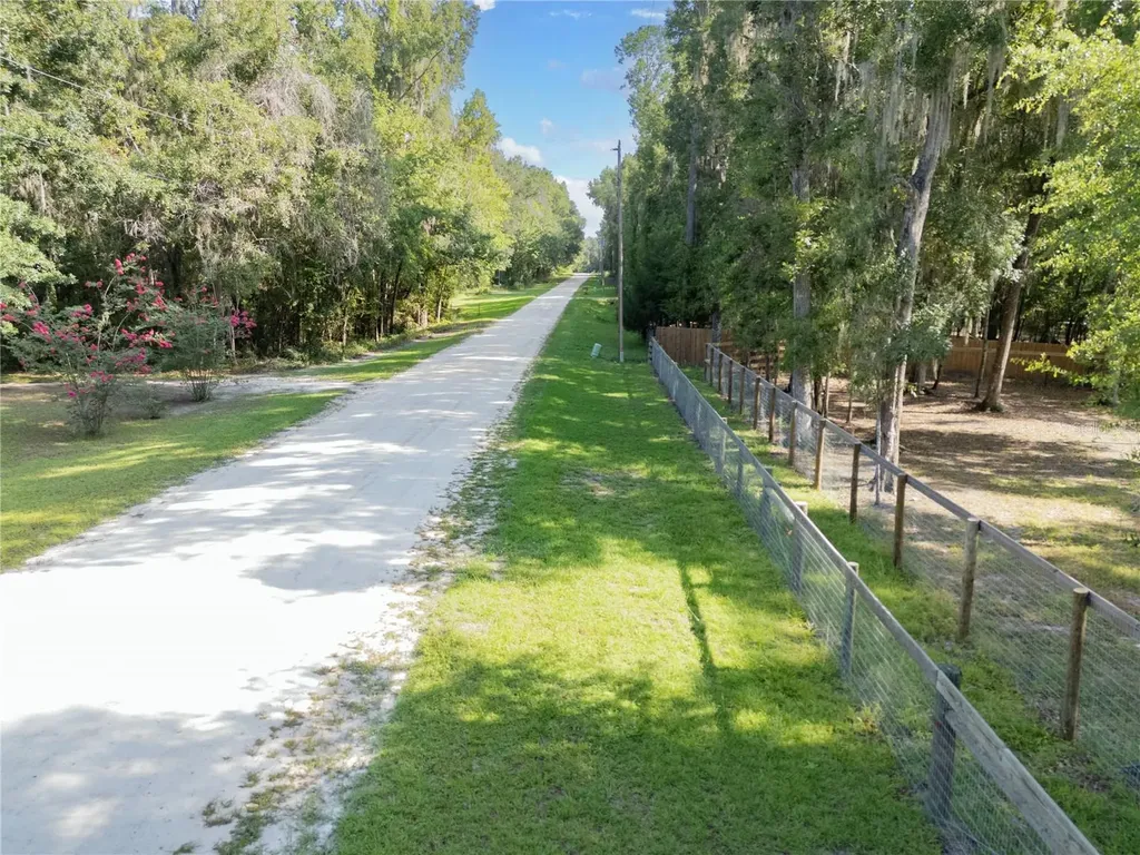 18251 NW 141st Avenue Williston FL 32696