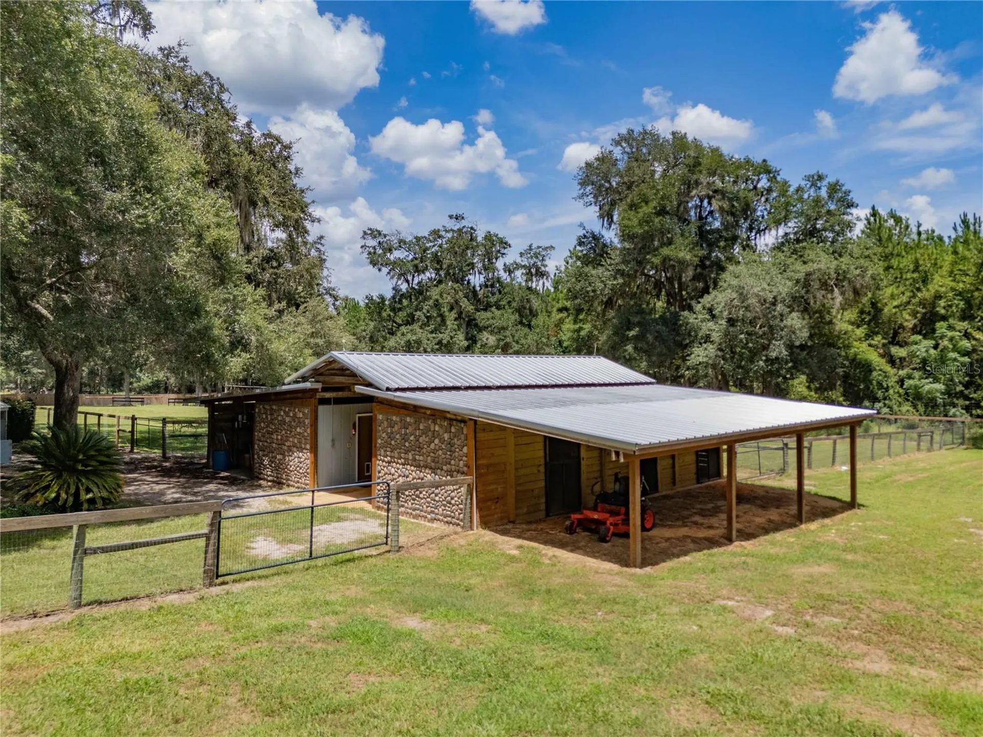 18251 NW 141st Avenue Williston FL 32696