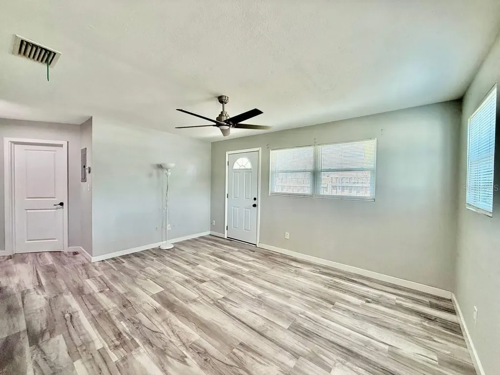 4406 W Trilby Avenue Tampa FL 33616