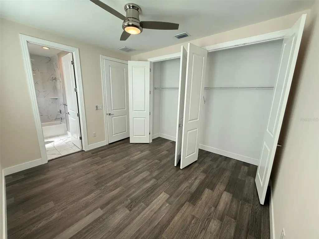 4910 W Mcelroy Avenue Tampa FL 33611