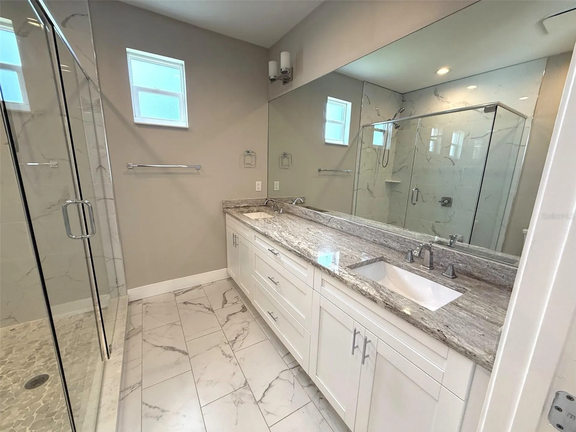 4910 W Mcelroy Avenue Tampa FL 33611
