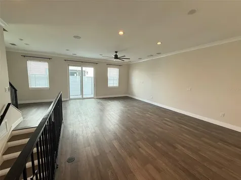 4910 W Mcelroy Avenue Tampa FL 33611