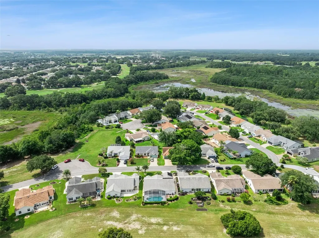 25081 Riverwalk Drive Leesburg FL 34748