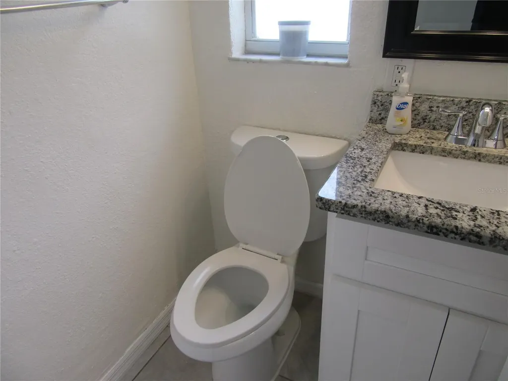 11913 104th Street Largo FL 33773