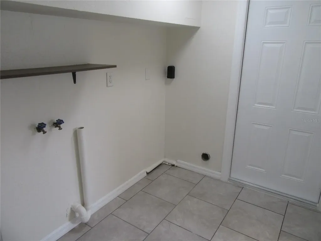 11913 104th Street Largo FL 33773