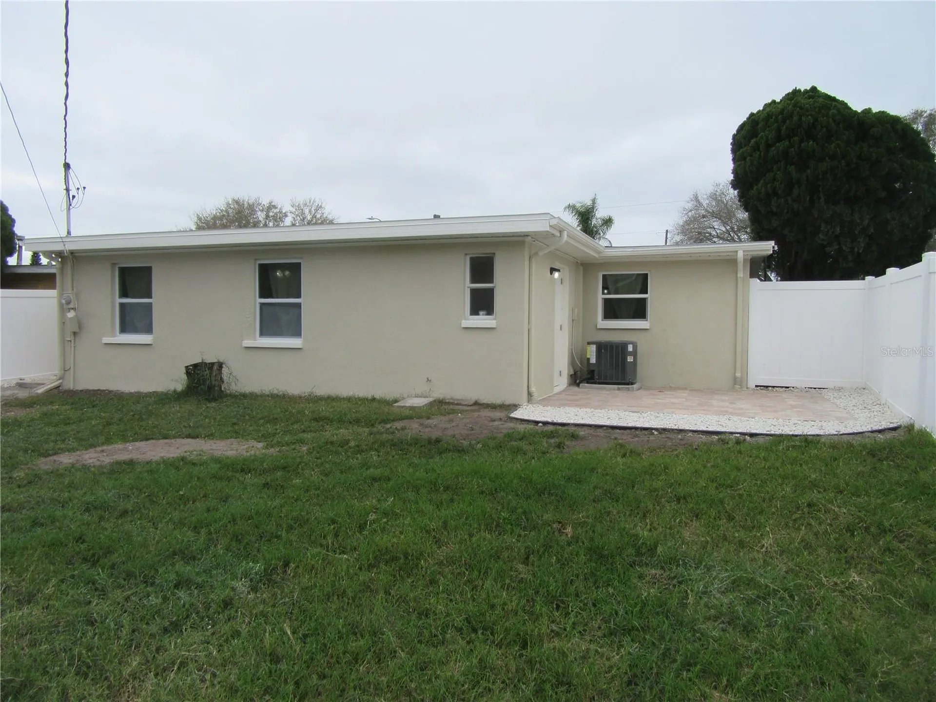 11913 104th Street Largo FL 33773