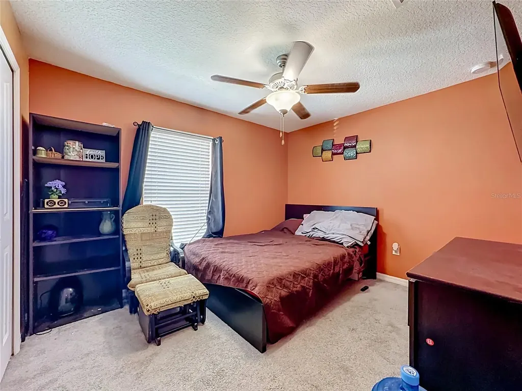 102 Cascade Bend Drive Ruskin FL 33570