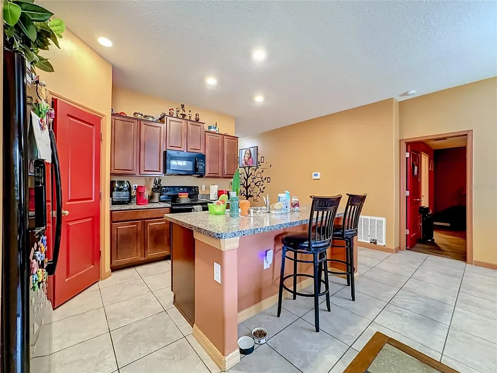 102 Cascade Bend Drive Ruskin FL 33570