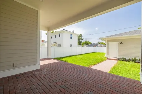 455 47th Avenue N St Petersburg FL 33703