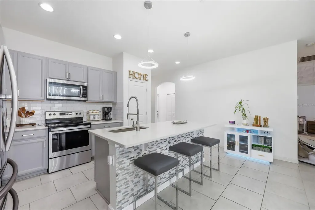 490 Disa Drive Davenport FL 33837