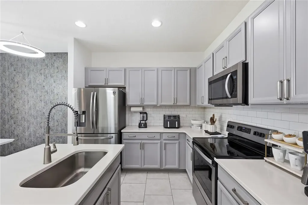 490 Disa Drive Davenport FL 33837