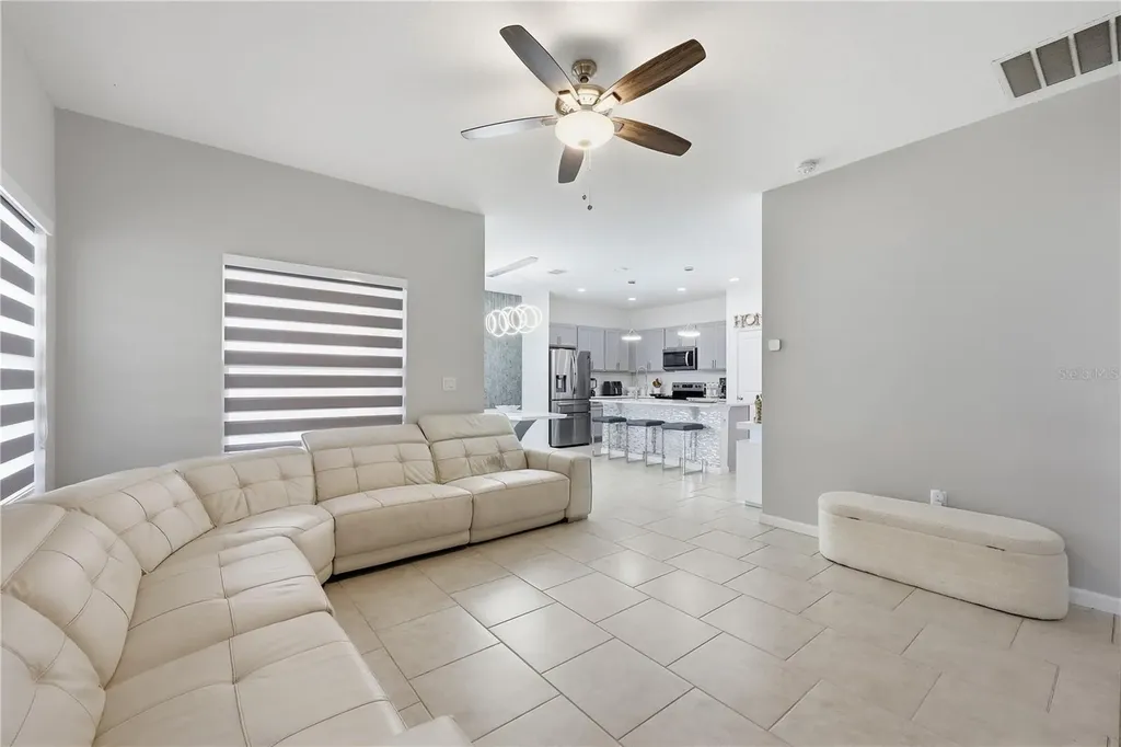 490 Disa Drive Davenport FL 33837