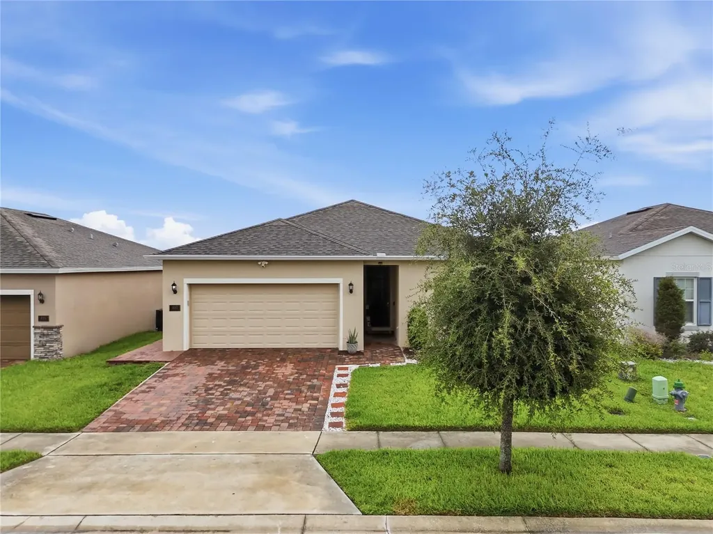 490 Disa Drive Davenport FL 33837