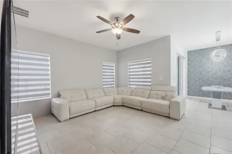 490 Disa Drive Davenport FL 33837