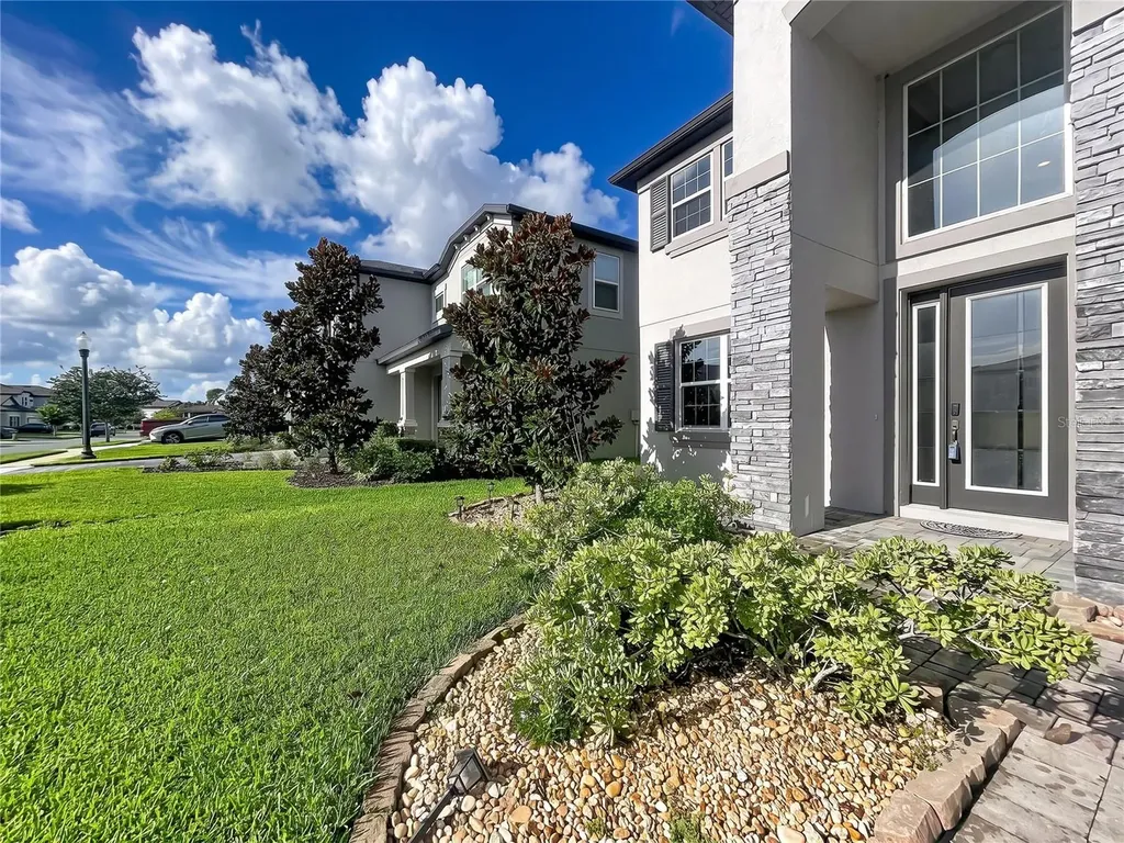 2216 Woodmen Hall Land O Lakes FL 34637
