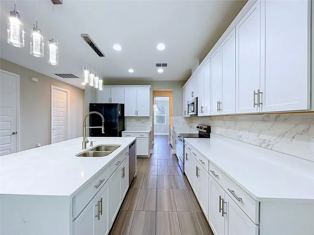 2216 Woodmen Hall Land O Lakes FL 34637