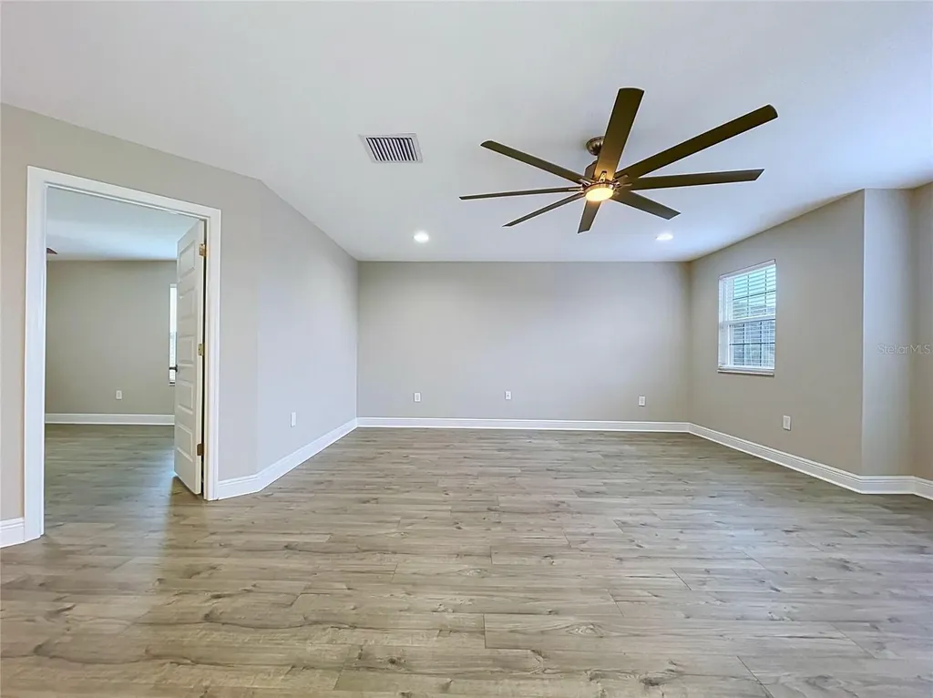 2216 Woodmen Hall Land O Lakes FL 34637