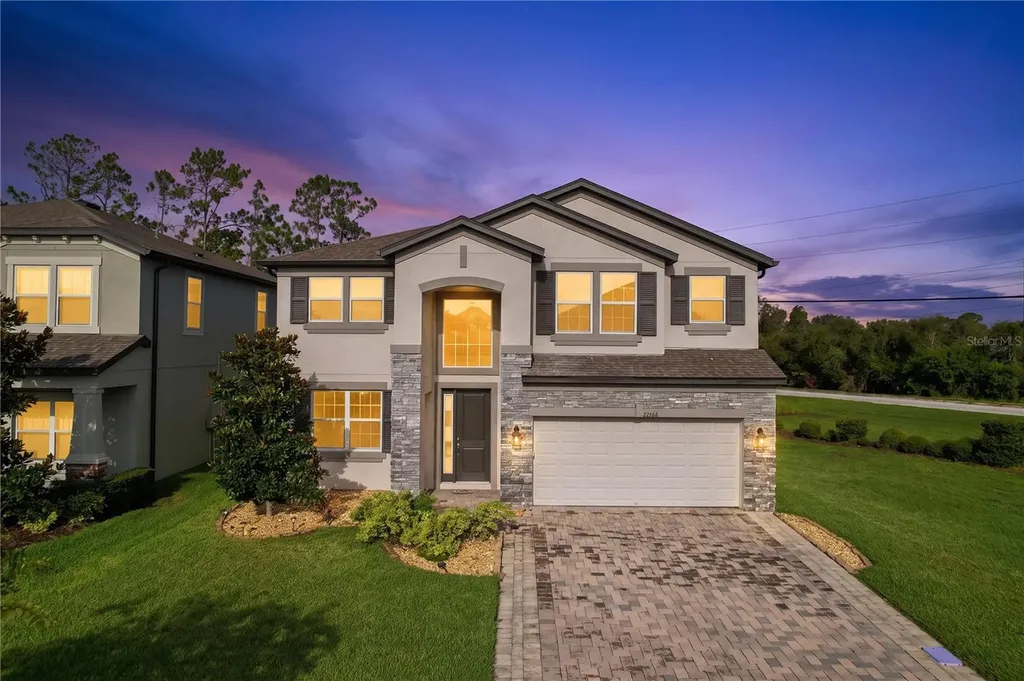 2216 Woodmen Hall Land O Lakes FL 34637