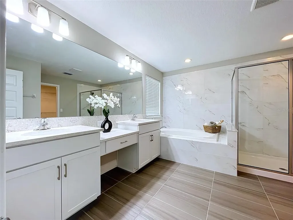 2216 Woodmen Hall Land O Lakes FL 34637