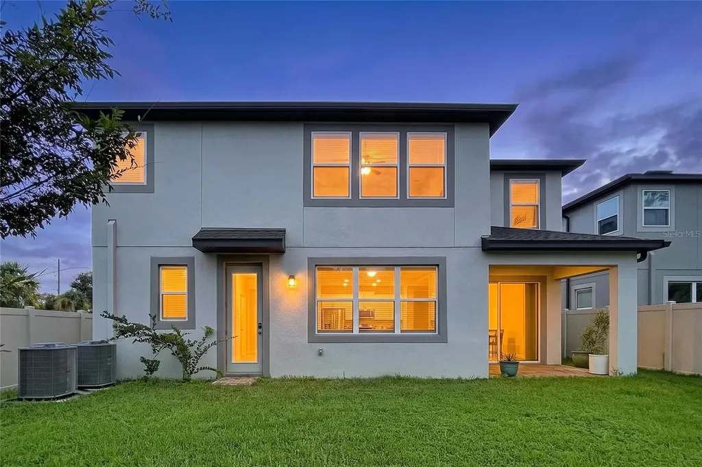 2216 Woodmen Hall Land O Lakes FL 34637