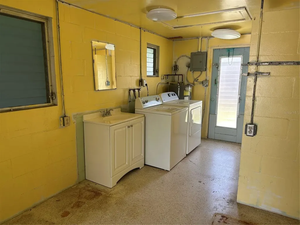 2025 Shady Cove Drive Holiday FL 34691