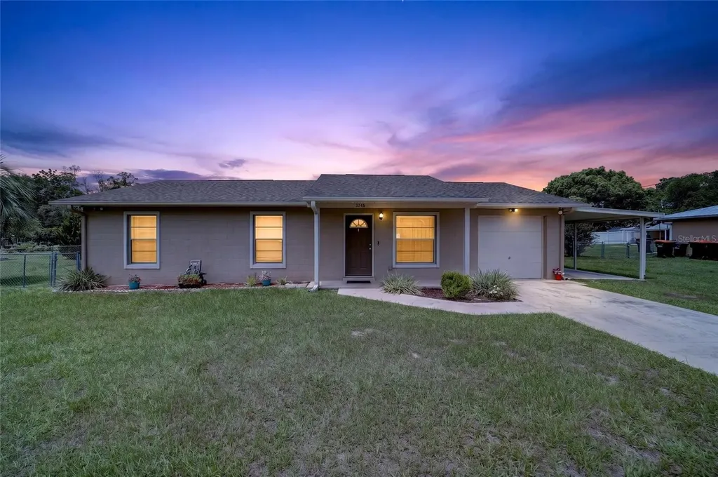 5245 SE 107th Place Belleview FL 34420