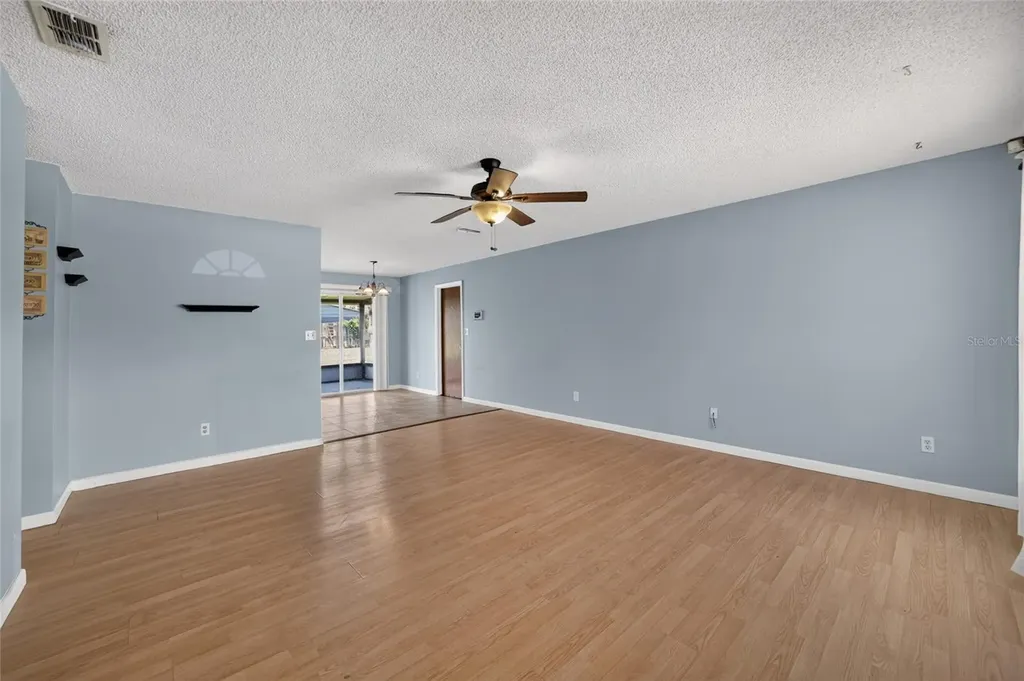 5245 SE 107th Place Belleview FL 34420